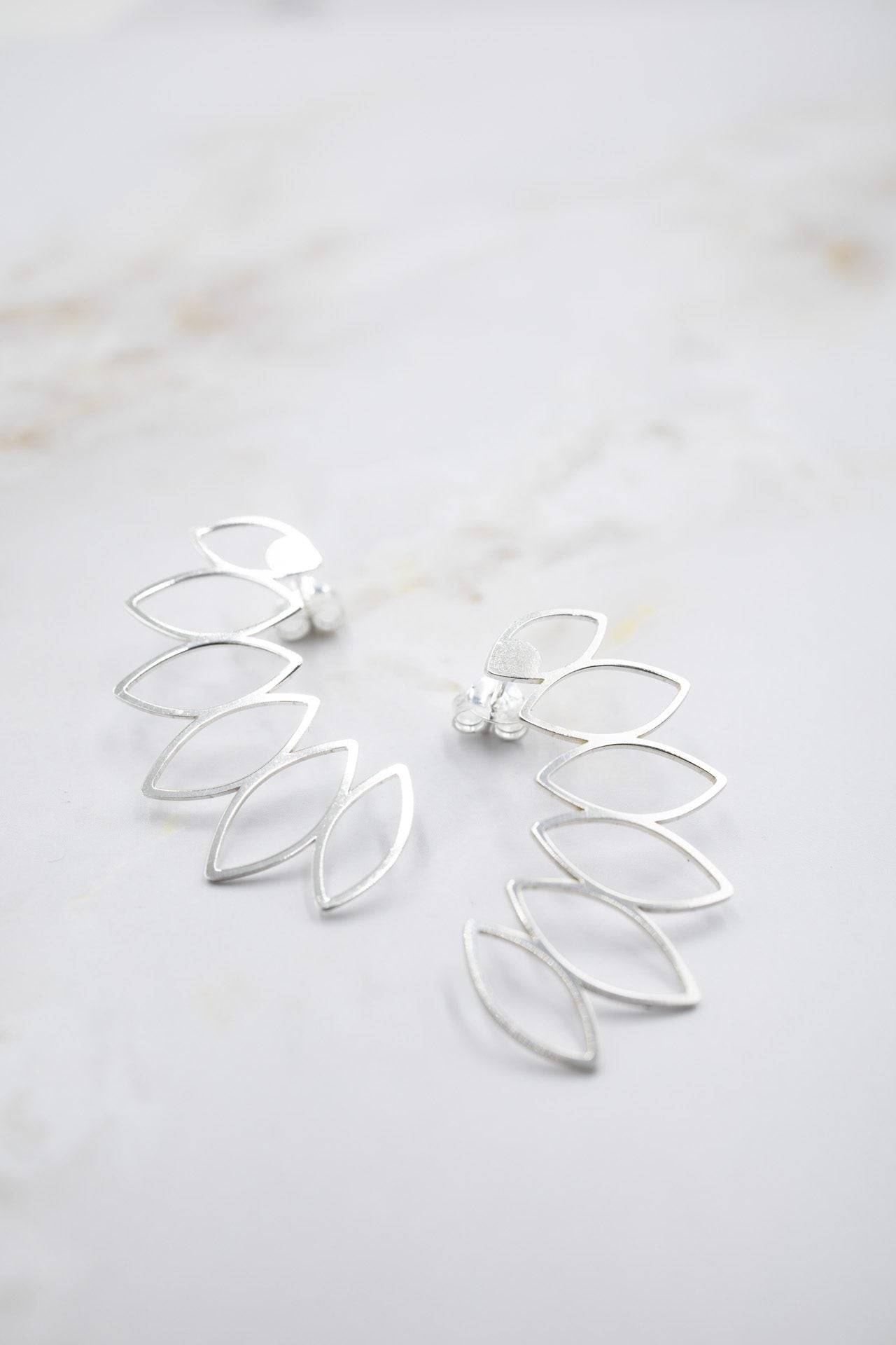 Pendientes hoja EPD plata925