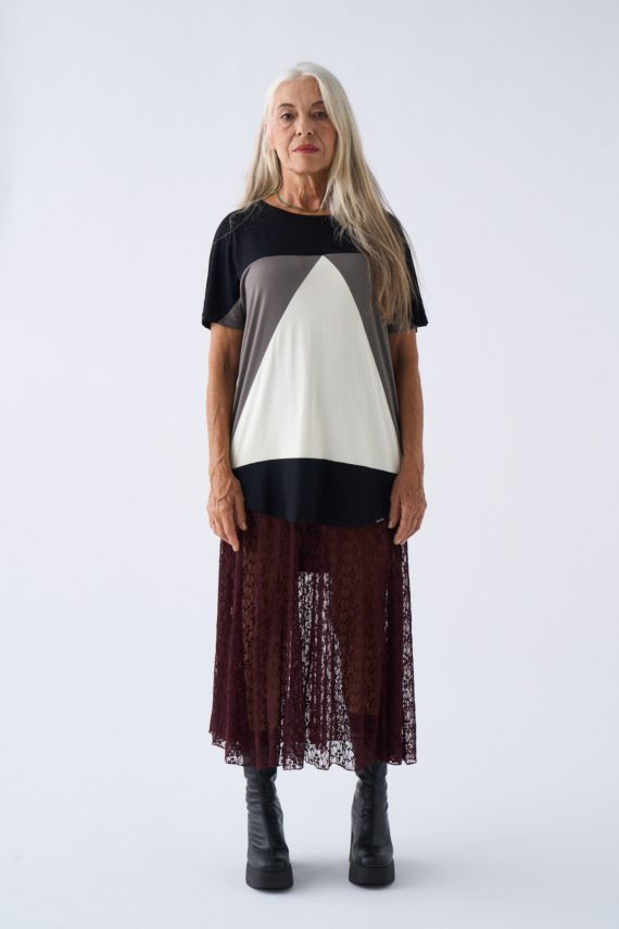 Camiseta Aequilaterus Negro gris