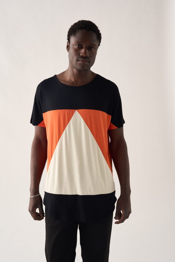 Camiseta Aequilaterus Negro Naranjo