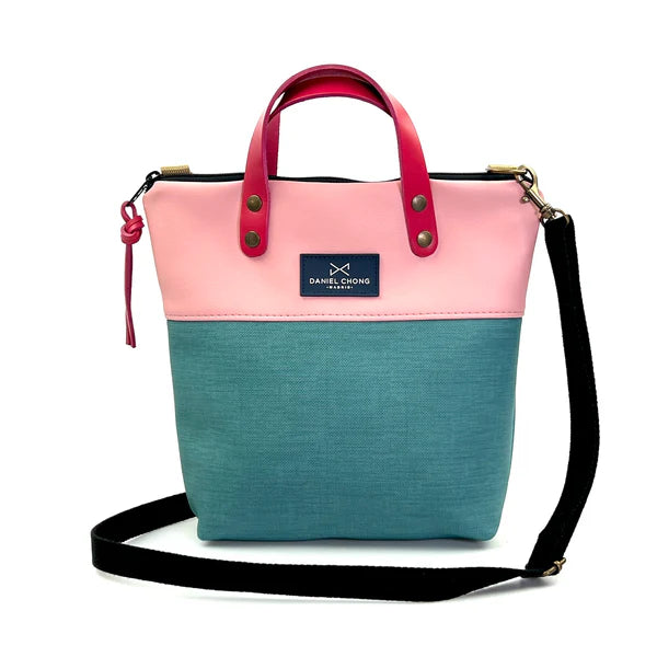 Classic Espiga Navy Shoulder Bag