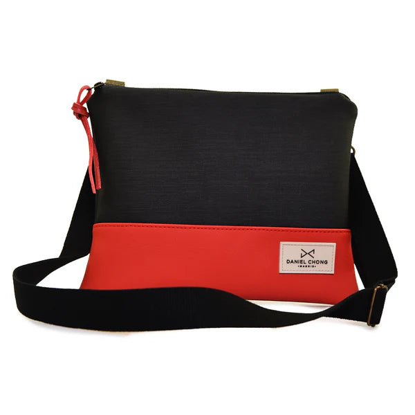 Bandolera Mini Cuadrada Negra/Rojo