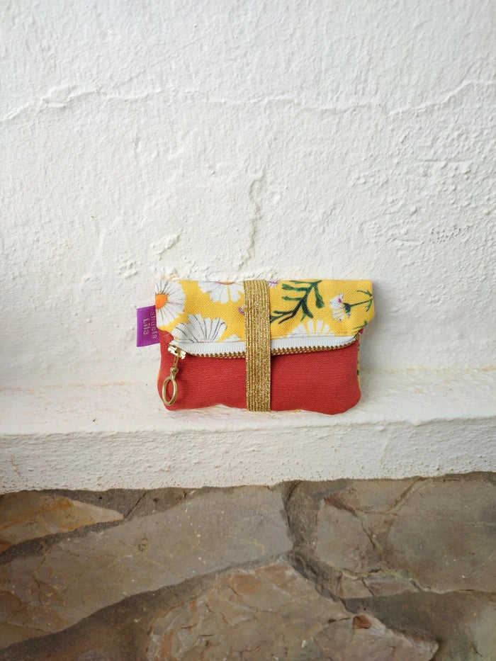 Cartera Margaritas amarillo