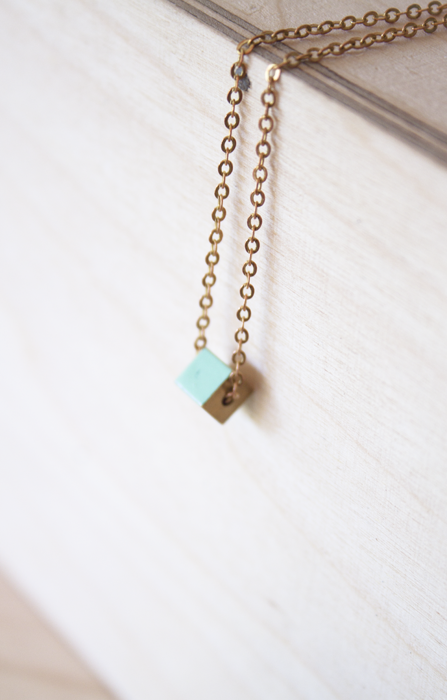 Colgante CUBITO de color