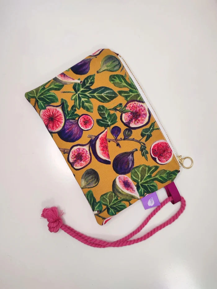 Red Zarvaje Toiletry Bag