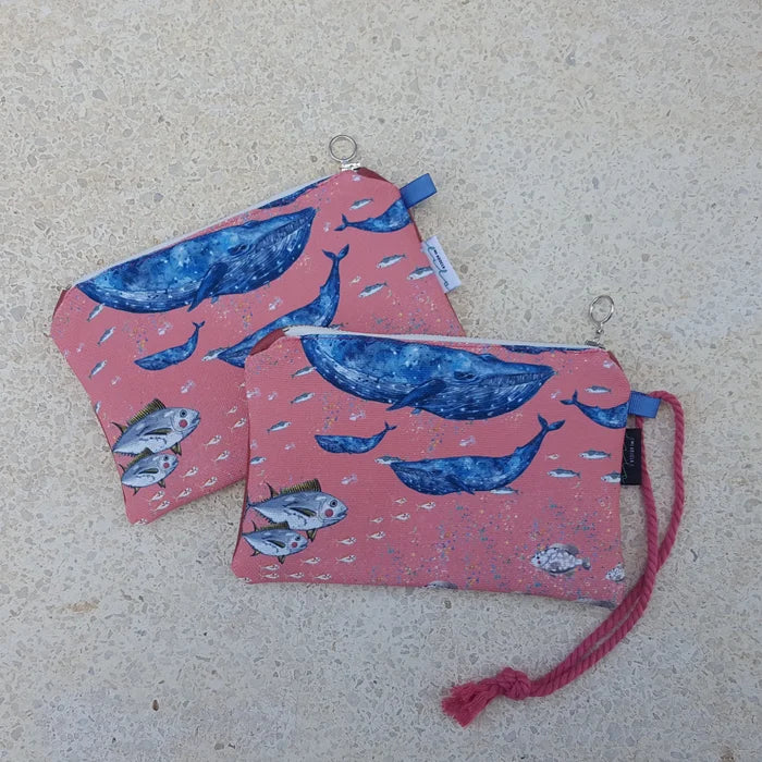 Red Zarvaje Toiletry Bag