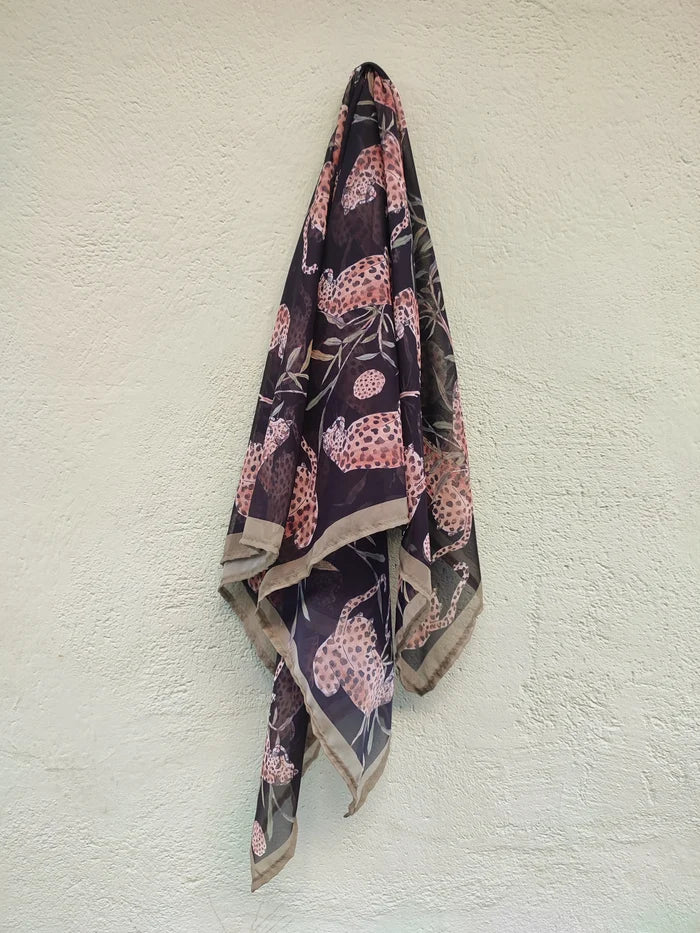 Pañuelo Guepardos negros