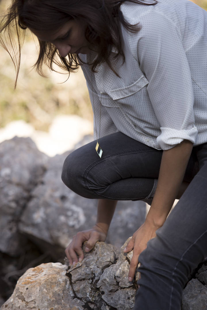 Minimalist necklace. RHOMBUS. Rhombus color necklace. Simple and elegant handmade piece.