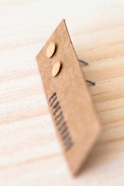 SPOT EARRINGS. Tiny stud. Minimalist circular earrings. Different Colors.