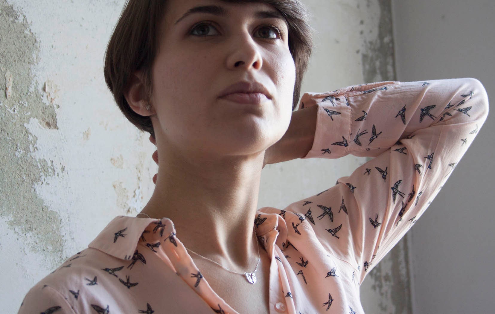 SILVER necklace. Tiny MONSTERA. Sterling Silver 925. Delicate and elegant piece perfect for gifts.