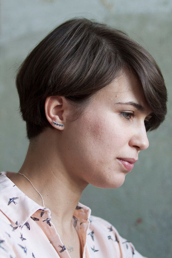 SILVER earrings. TRIANGLES. Sterling silver. Asymmetric earrings. Contrasted minimalist earrings. Ear climber.