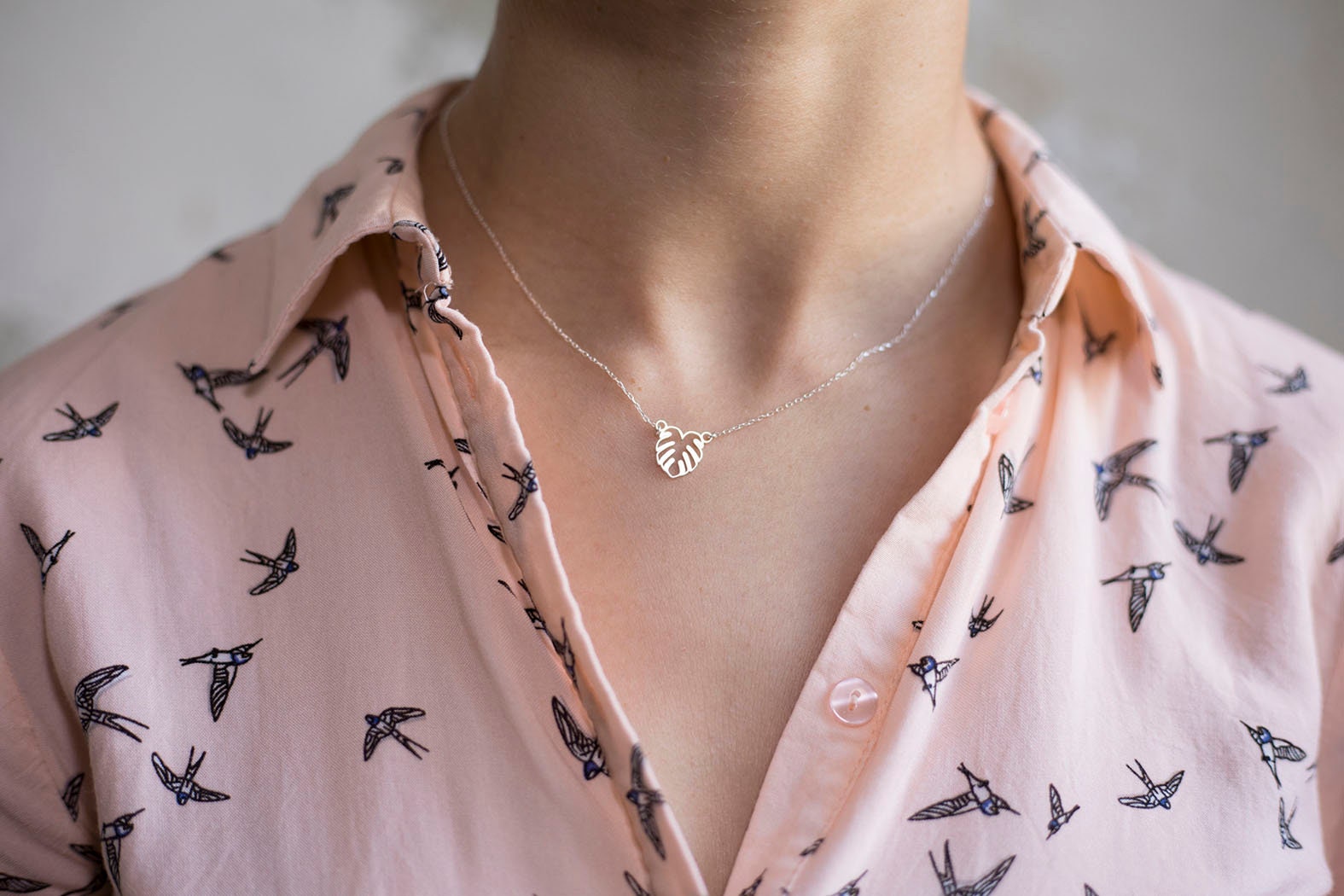 SILVER necklace. Tiny MONSTERA. Sterling Silver 925. Delicate and elegant piece perfect for gifts.