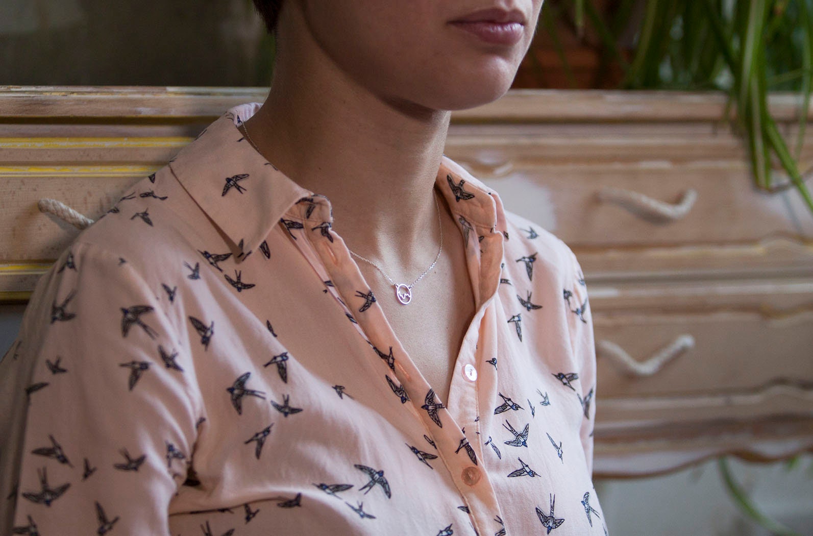 SILVER necklace. Tiny CIRCLE necklace. Small Geometric Sterling Silver pendant.