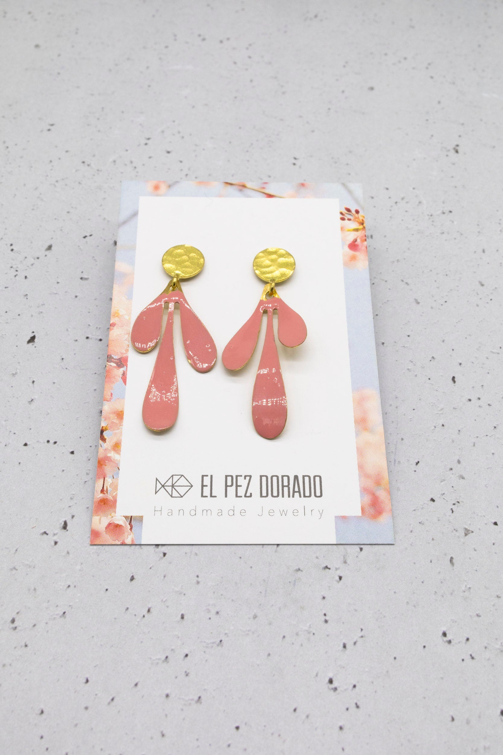 COLOR LEAVES EARRINGS. Color earrings. New collection. Original color earrings. Enameled metal.