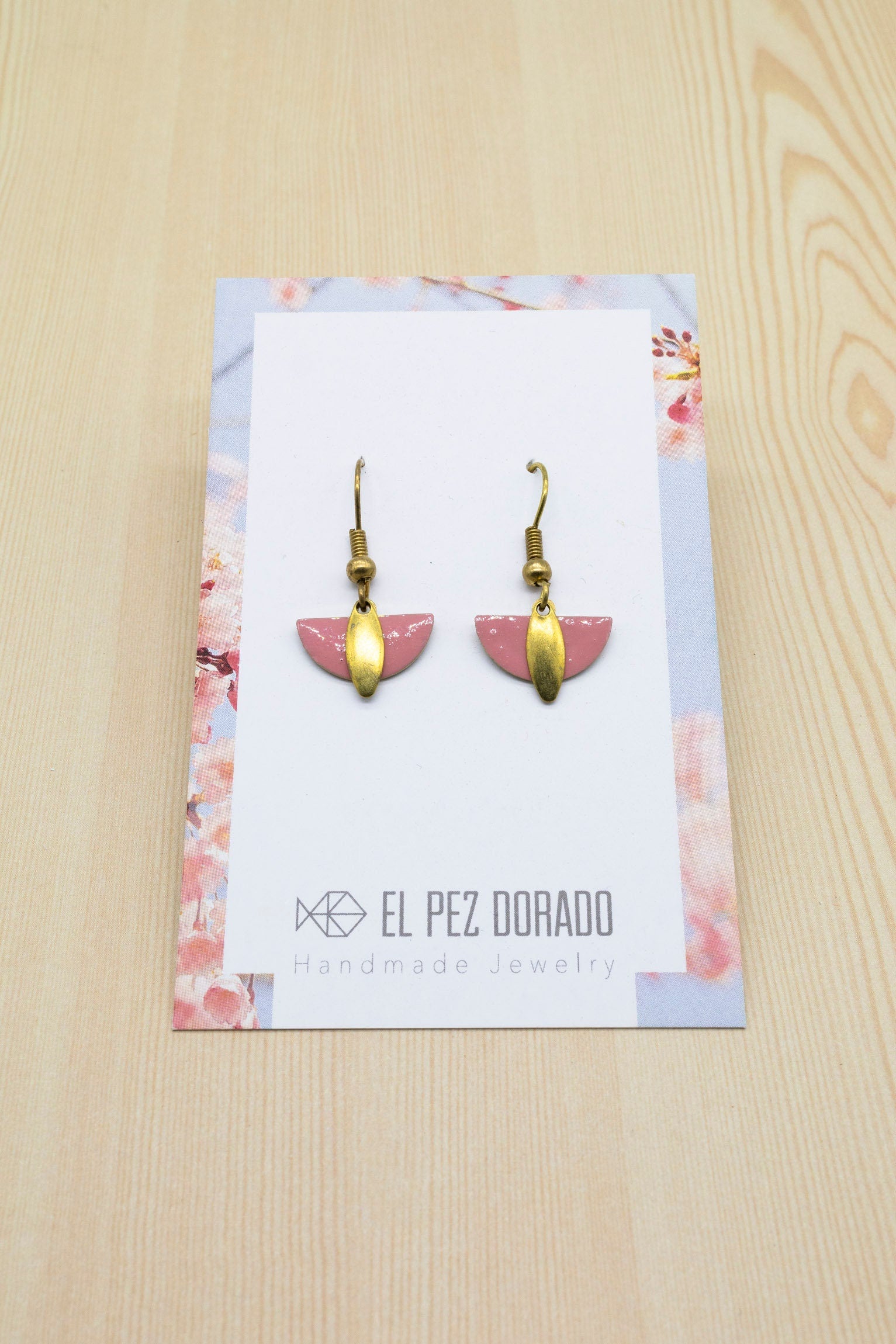 SEMICIRCLE EARRINGS. COLOR earrings. Different colors. New collection.