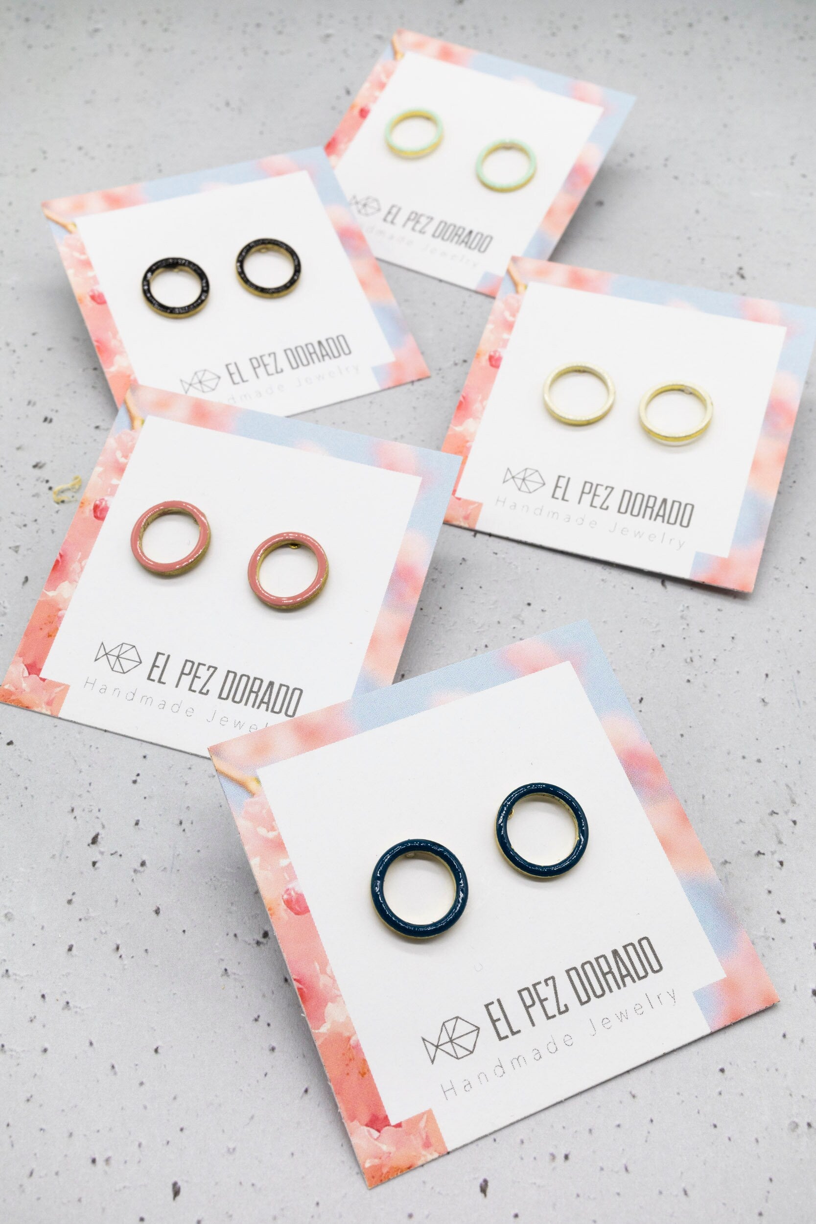 LINES CIRCLE EARRINGS. Color earrings. New collection. Original color earrings. Enameled metal.