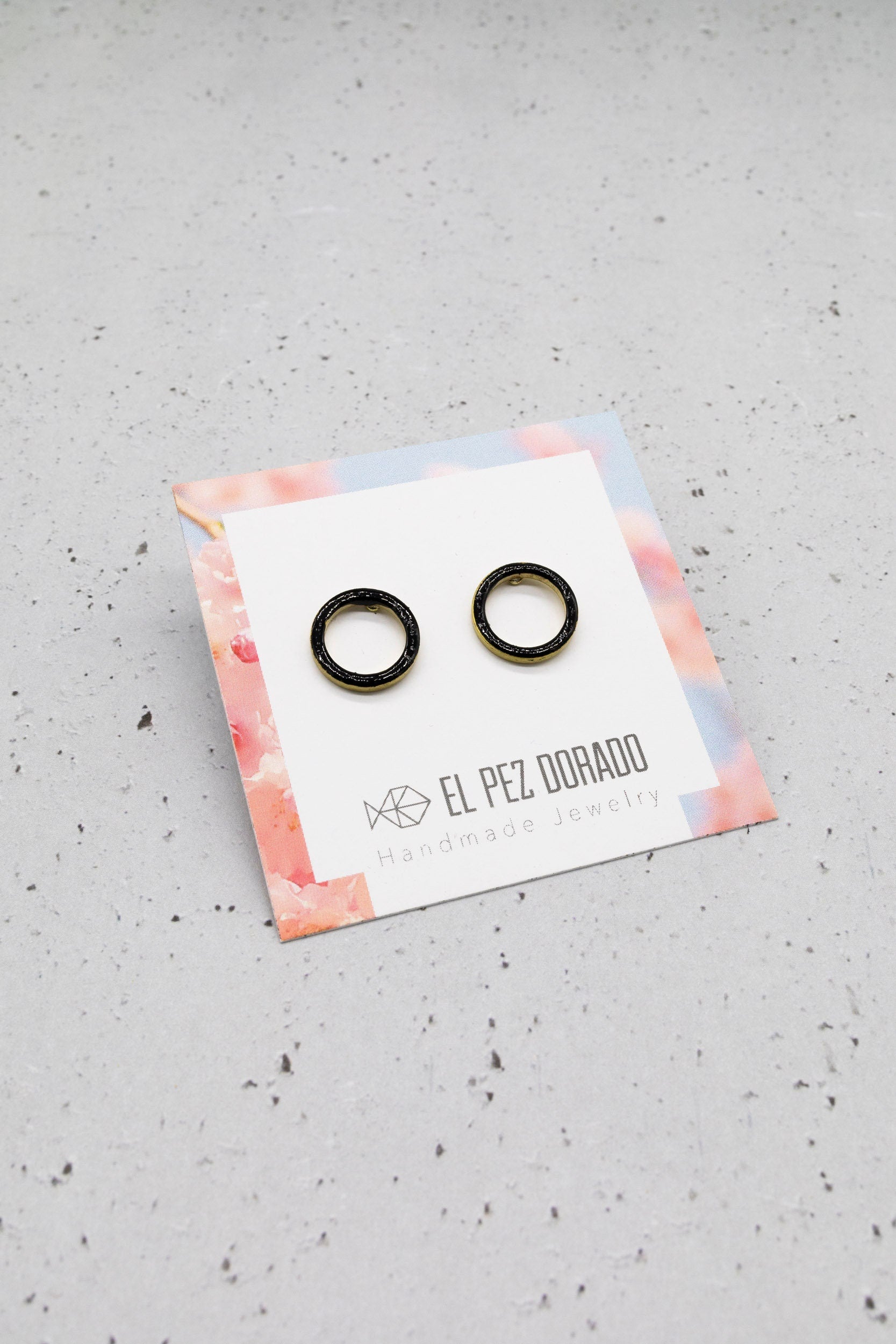 LINES CIRCLE EARRINGS. Color earrings. New collection. Original color earrings. Enameled metal.
