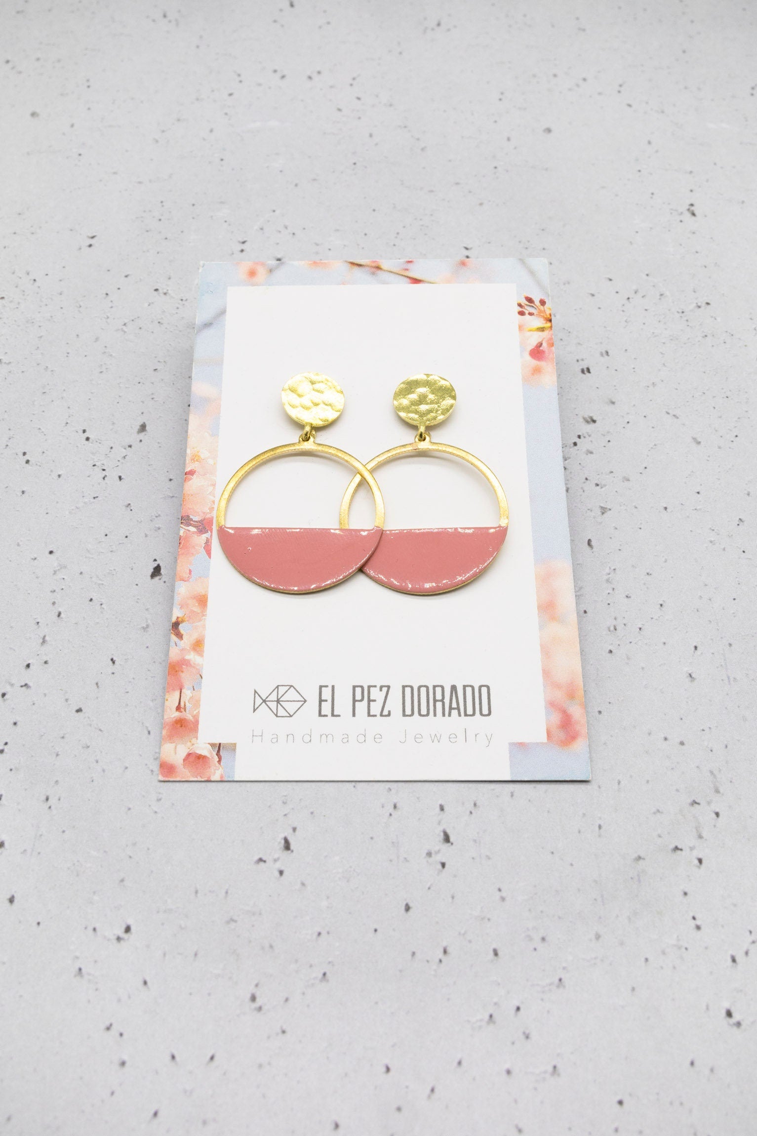 SEMICIRCLE EARRINGS. Color earrings. New collection. Original color earrings. Enameled metal.