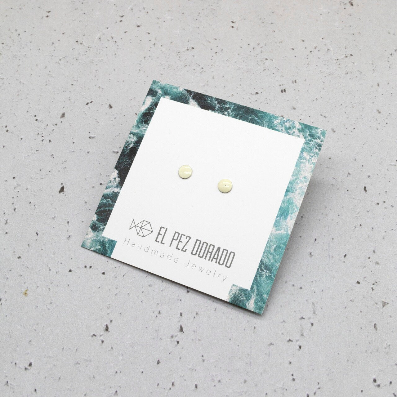 SPOT EARRINGS. Tiny stud. Minimalist circular earrings. Different Colors.