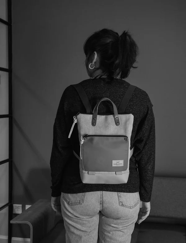Mochila Book Holder Mini Marfil/Celeste